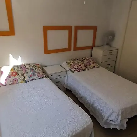 Apto Gavina Plaza Triangular , A Pie De Playa Levante Apartamento *