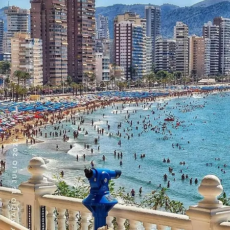 Apto Gavina Plaza Triangular , A Pie De Playa Levante 아파트